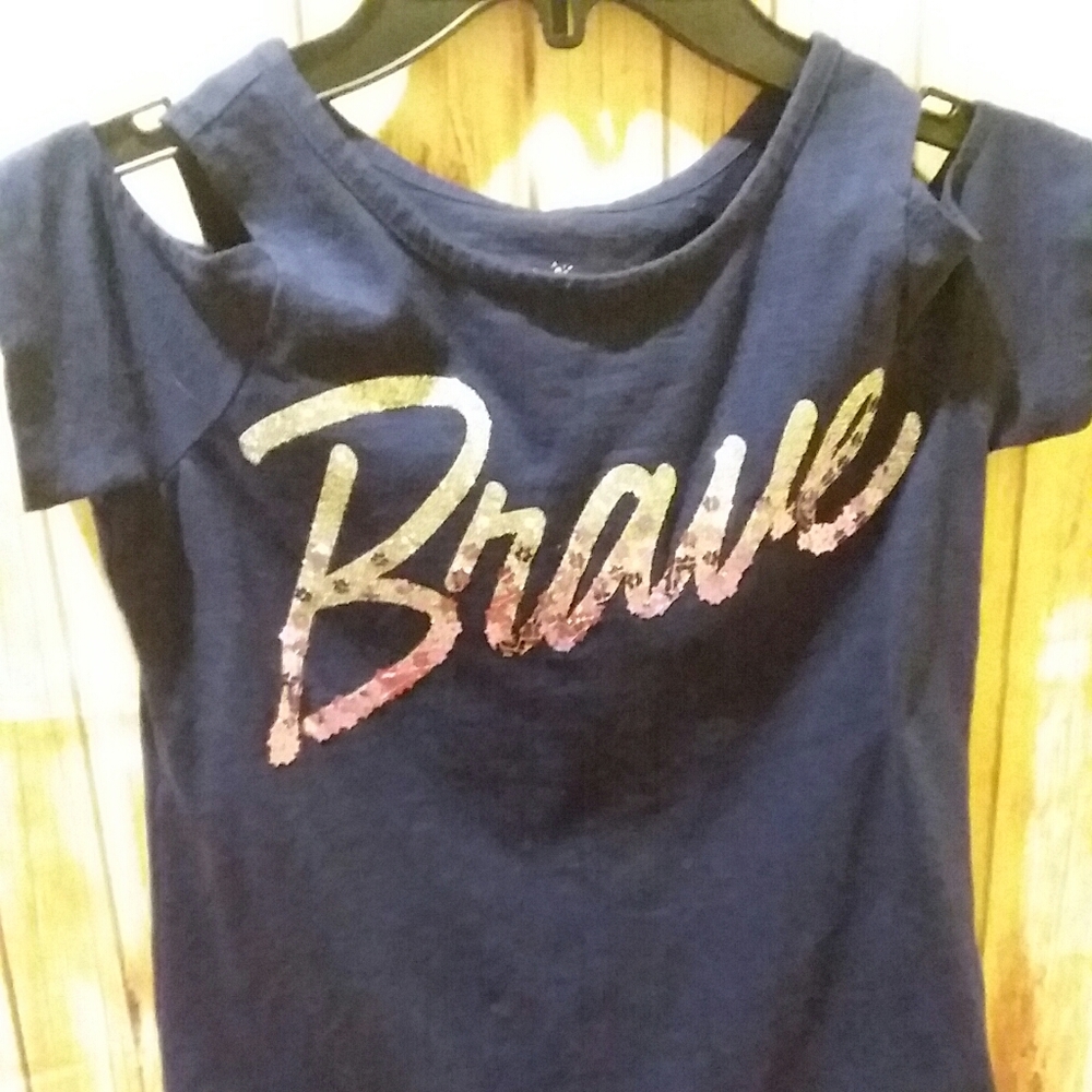 Girl's Justice cold shoulder "Brave" size 8 tee.